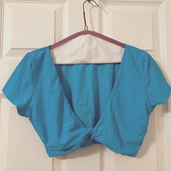 Excellent Condition, SZ L, Twist Front Short Sleeve Bralette Swim Top, Aqua Blue - Picture 2 of 3